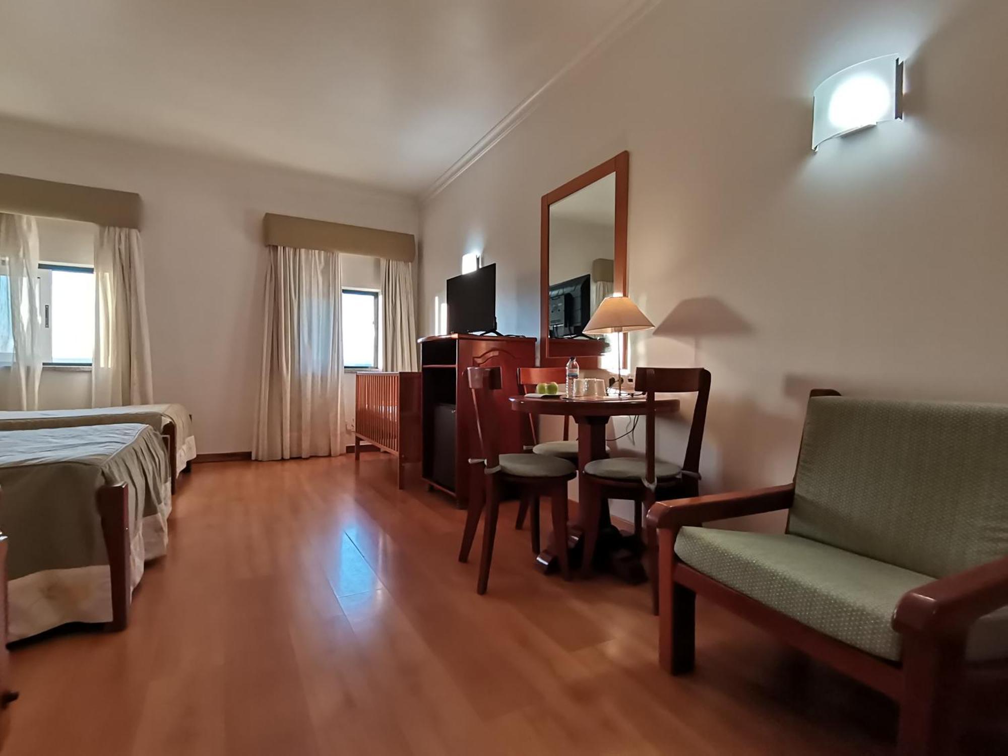 Hotel Quinta Dos Cedros Celorico Da Beira Zewnętrze zdjęcie