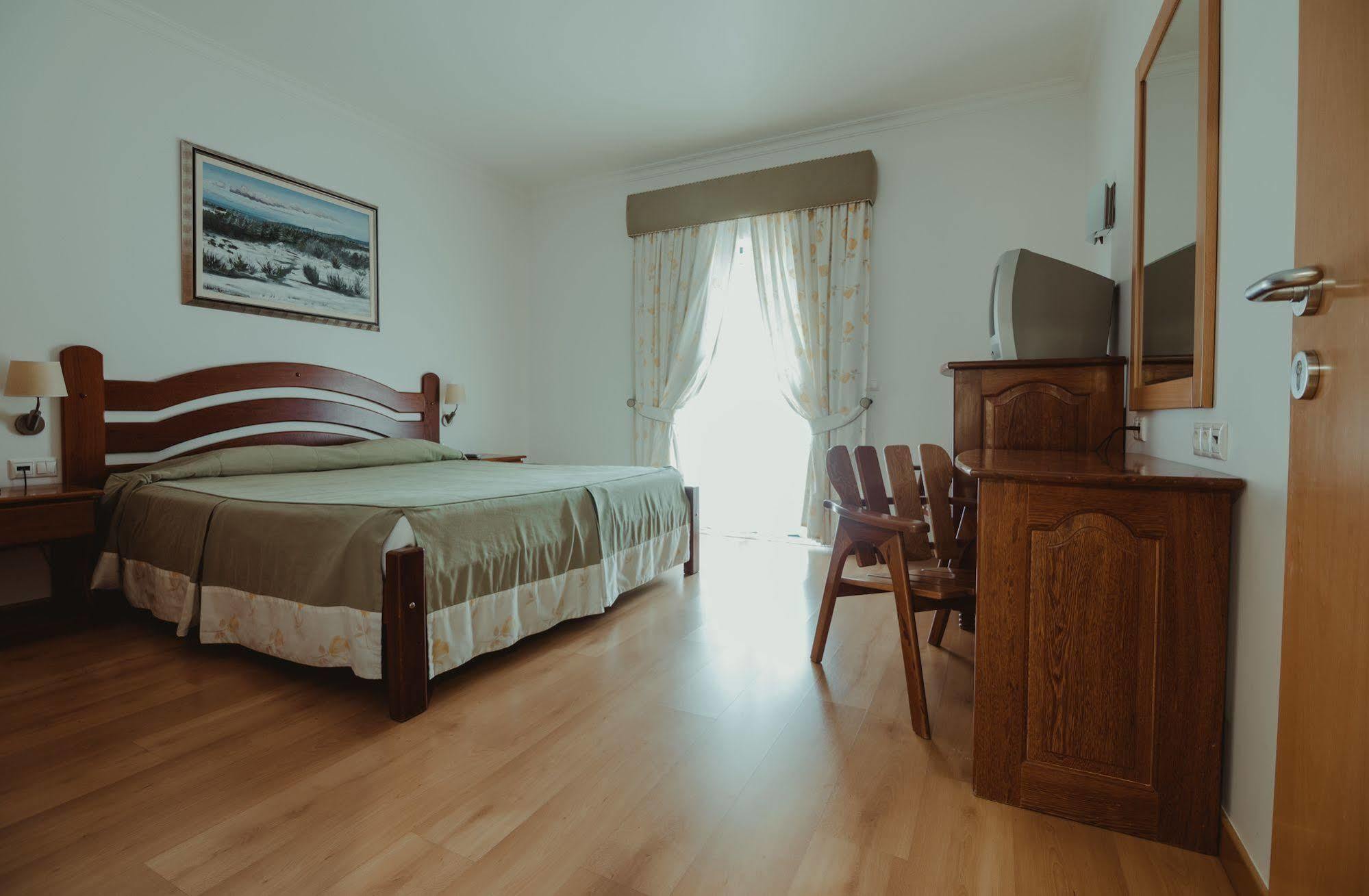 Hotel Quinta Dos Cedros Celorico Da Beira Zewnętrze zdjęcie
