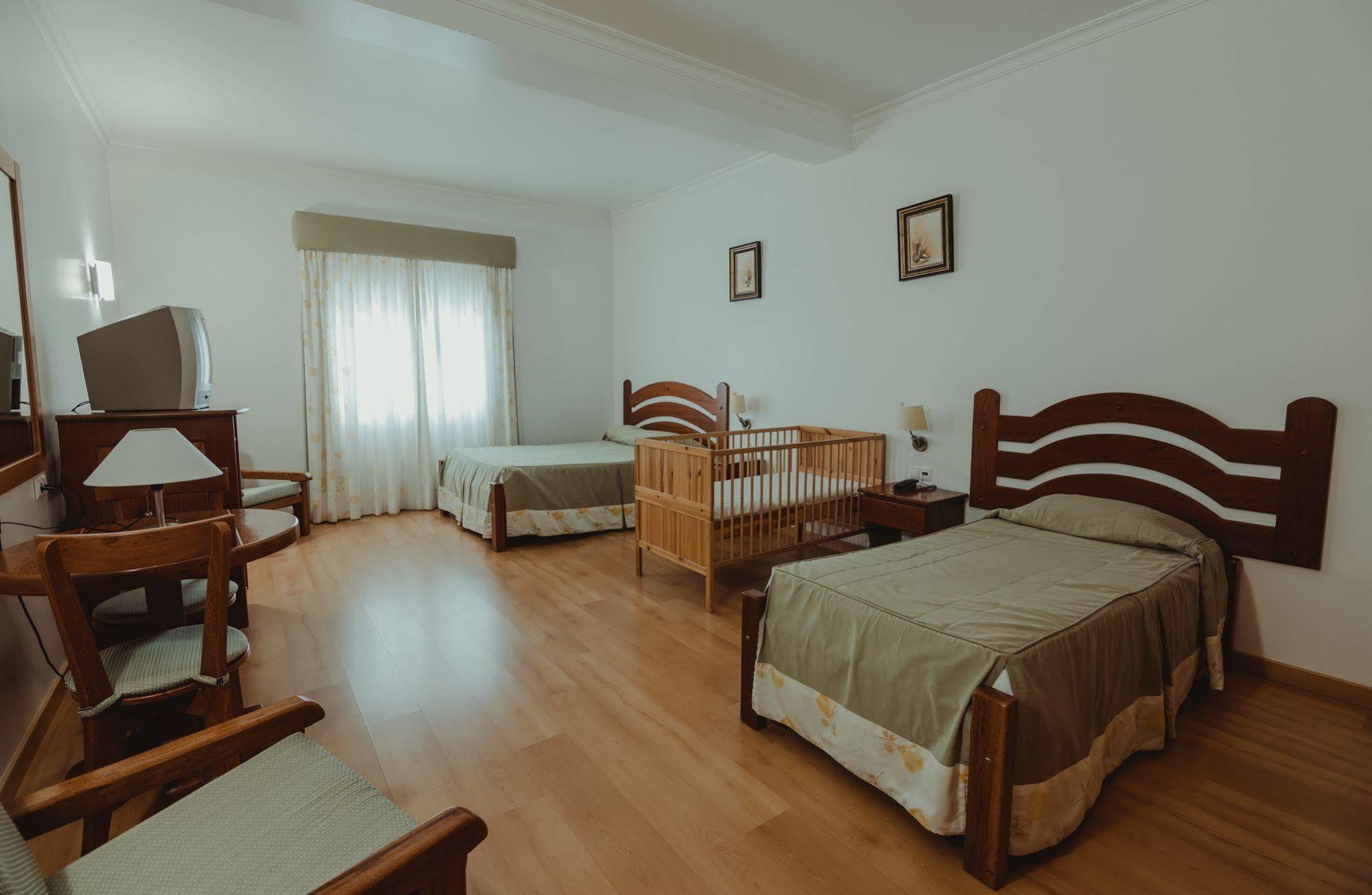 Hotel Quinta Dos Cedros Celorico Da Beira Zewnętrze zdjęcie